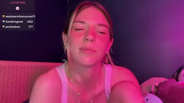 oliviahansleyy legs Webcam SHOW @ Chaturbate 13-04-2025