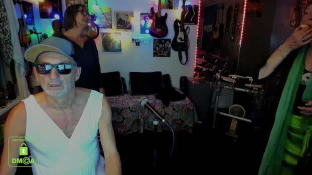 win2win fuckface Webcam SHOW @ Chaturbate 12-04-2025