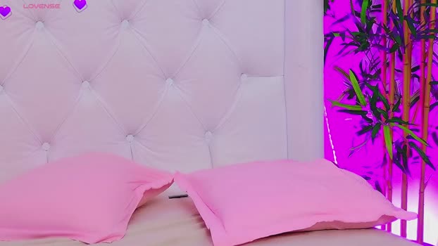 taahiraarabian boobs Webcam SHOW @ Chaturbate 16-04-2025