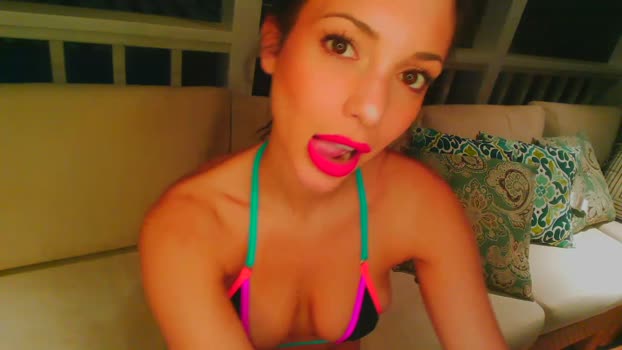 anniebella69 fingers Webcam SHOW @ Chaturbate 20-04-2025
