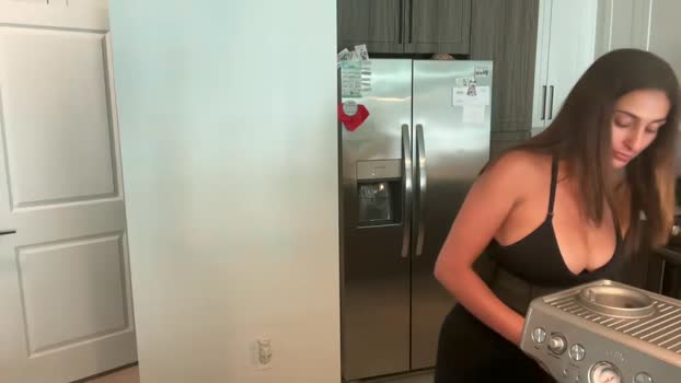 camiliakxoxo Video Webcam SHOW @ Chaturbate 24-04-2025