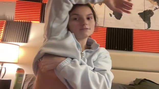 bfngfadventures sexykitty Webcam SHOW @ Chaturbate 29-04-2025