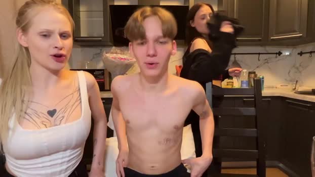 walterback natural Webcam SHOW @ Chaturbate 01-05-2025