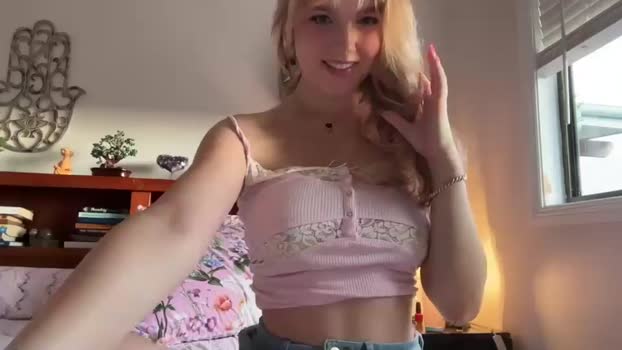 kittengirlxo Pretty Webcam SHOW @ Chaturbate 02-05-2025