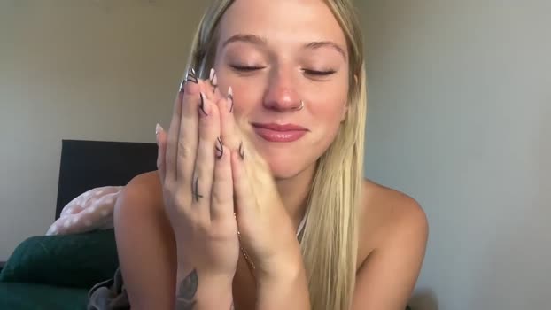 prettiestprincess blowjob Webcam SHOW @ Chaturbate 03-05-2025