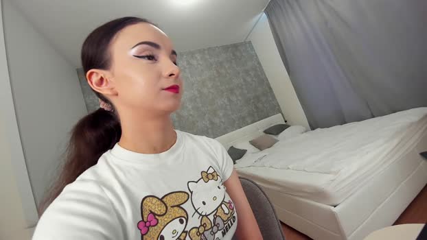 ehotlovea spanking Webcam SHOW @ Chaturbate 05-05-2025