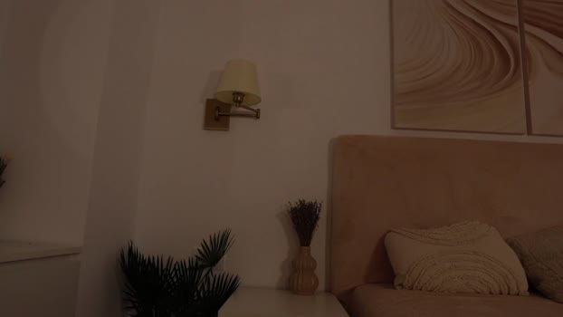 funny_to_see_you_here lovense Webcam SHOW @ Chaturbate 08-05-2025