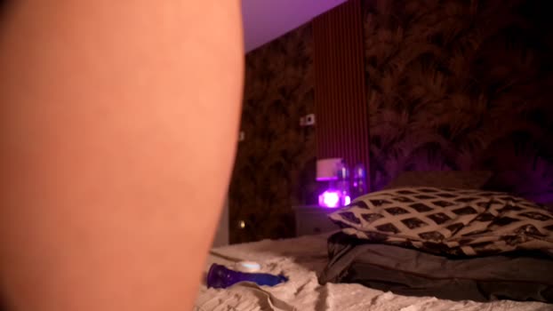 littlee33 sexybody Webcam SHOW @ Chaturbate 09-05-2025