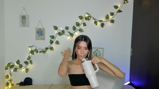 charlotte_queeen natural Webcam SHOW @ Chaturbate 12-05-2025