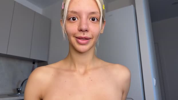 lesi_moonie blowjob Webcam SHOW @ Chaturbate 15-05-2025