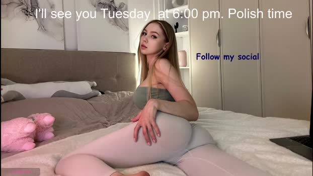 avroramy spank Webcam SHOW @ Chaturbate 18-05-2025