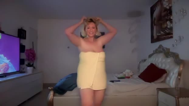 kiradivine tits Webcam SHOW @ Chaturbate 24-05-2025