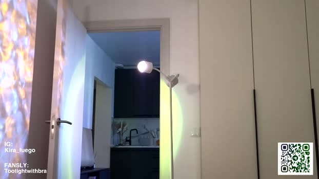 tootightwithbra Topless Webcam SHOW @ Chaturbate 25-05-2025