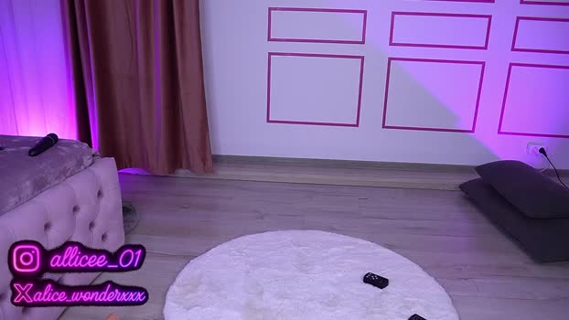 vanessasimon sex Webcam SHOW @ Chaturbate 27-05-2025
