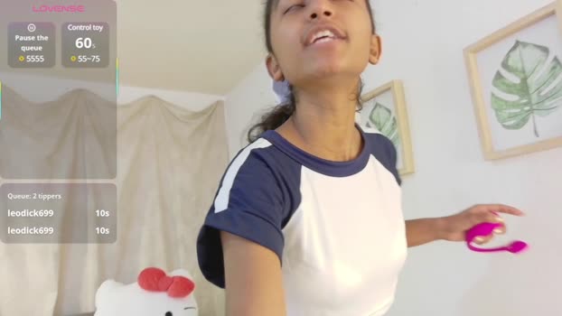 yuliethpetite fingers Webcam SHOW @ Chaturbate 27-05-2025