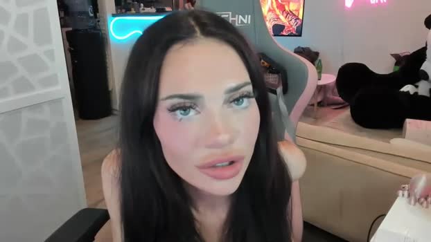 lilbina big Webcam SHOW @ Chaturbate 02-06-2025