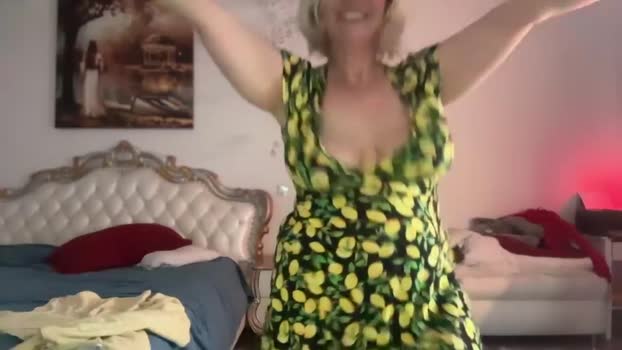kiradivine spanking Webcam SHOW @ Chaturbate 03-06-2025