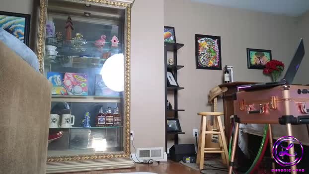 chroniclove suckshow Webcam SHOW @ Chaturbate 06-06-2025
