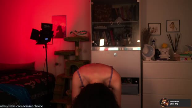 emmachoice wank Webcam SHOW @ Chaturbate 07-06-2025