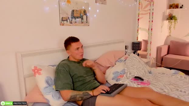 gimmelove77 nude Webcam SHOW @ Chaturbate 08-06-2025
