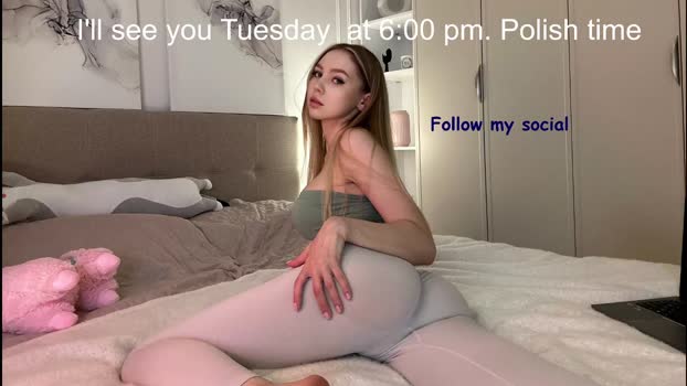 avroramy spank Webcam SHOW @ Chaturbate 09-06-2025