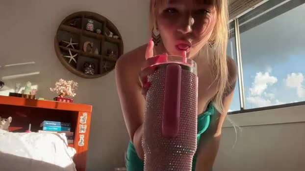 kittengirlxo bigcock Webcam SHOW @ Chaturbate 15-06-2025