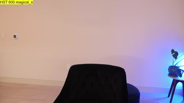 doubedeesarai fuckher Webcam SHOW @ Chaturbate 01-07-2025