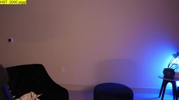 doubedeesarai orgasm Webcam SHOW @ Chaturbate 04-07-2025