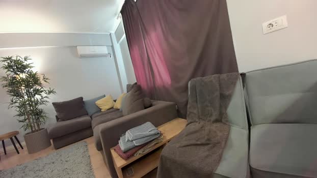 ehotlovea XXX Webcam SHOW @ Chaturbate 04-07-2025