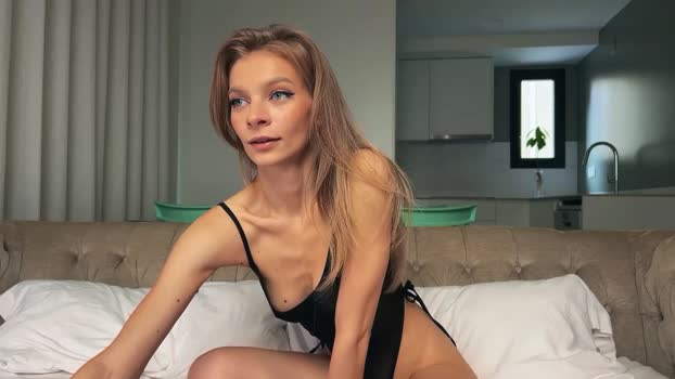 l_0l fingering Webcam SHOW @ Chaturbate 05-07-2025