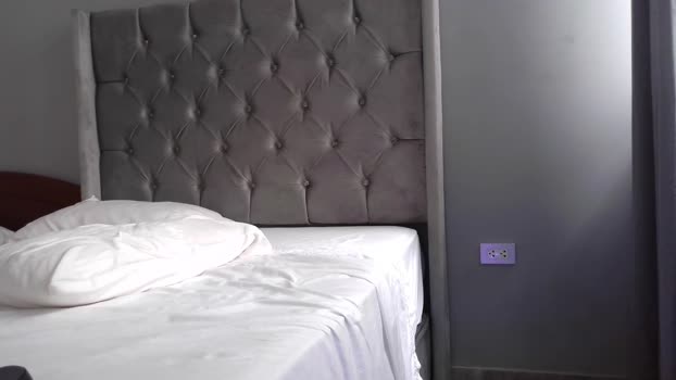 minikunis kiss Webcam SHOW @ Chaturbate 06-07-2025