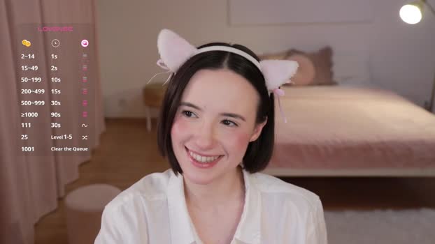 _female_essence_ lick Webcam SHOW @ Chaturbate 08-07-2025
