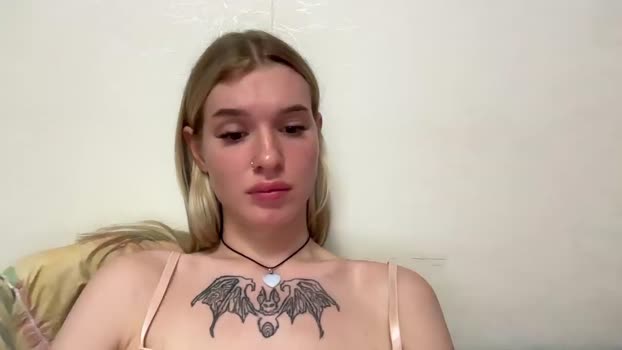 pussymoneywet suckshow Webcam SHOW @ Chaturbate 19-07-2025
