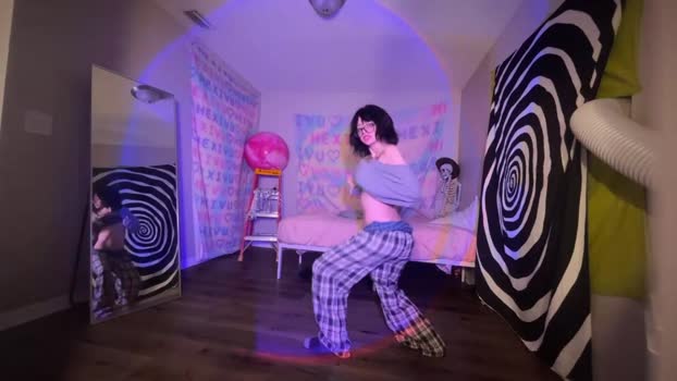 hexivu lovense Webcam SHOW @ Chaturbate 24-07-2025