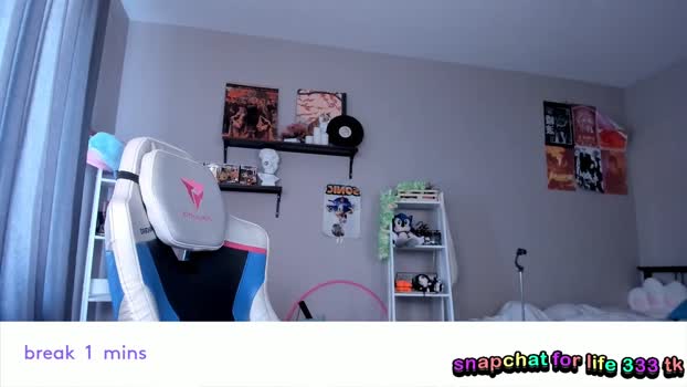 vivian_qwerty beauty Webcam SHOW @ Chaturbate 01-08-2025