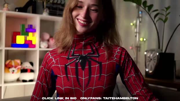 taitehambelton show Webcam SHOW @ Chaturbate 05-08-2025