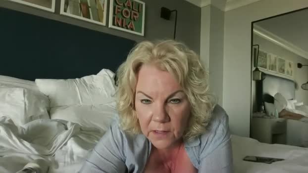oneoften1000 orgasm Webcam SHOW @ Chaturbate 06-08-2025