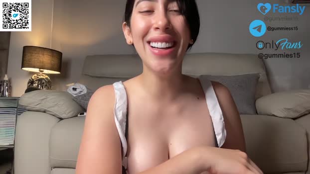 _gummies15 spanking Webcam SHOW @ Chaturbate 13-08-2025