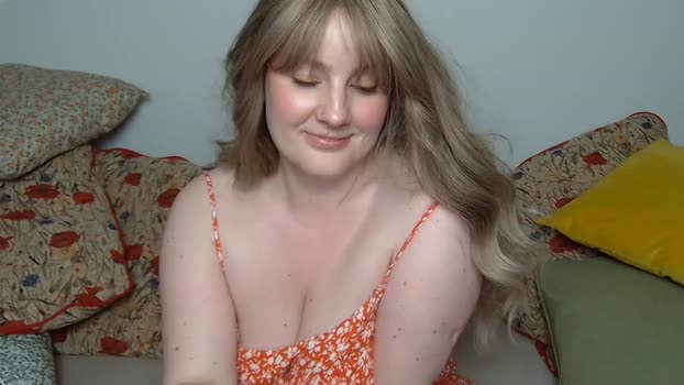 mathilde_solveig lickpussy Webcam SHOW @ Chaturbate 22-08-2025