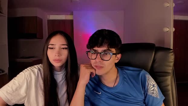 mikeyvioleta lickpussy Webcam SHOW @ Chaturbate 28-08-2025