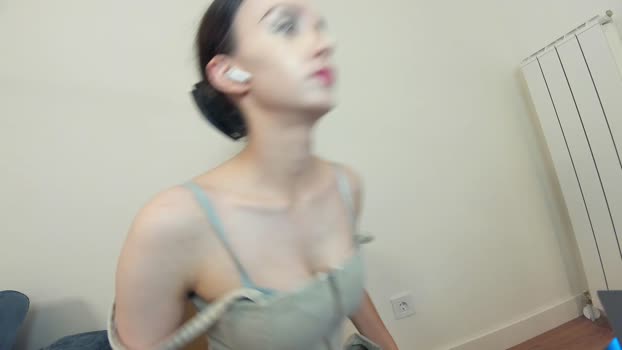 ehotlovea toys Webcam SHOW @ Chaturbate 02-09-2025