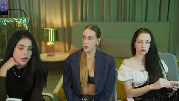 bright_diamonds_054 Wet Webcam SHOW @ Chaturbate 03-09-2025
