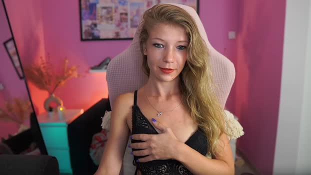 missicute18 Naked Webcam SHOW @ Chaturbate 09-09-2025