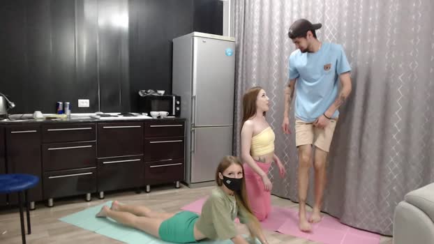 renae_tom deepthroa Webcam SHOW @ Chaturbate 09-09-2025