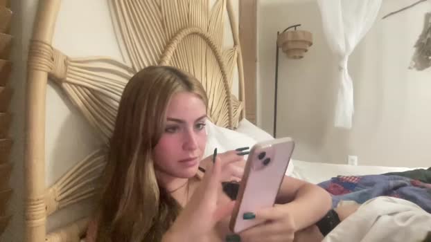 camncaroline squirt Webcam SHOW @ Chaturbate 20-09-2025