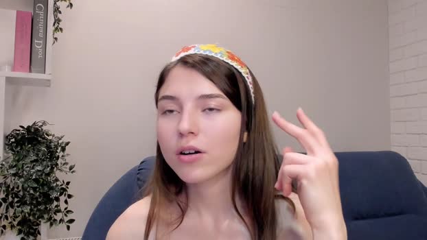 pamilarakestraw spank Webcam SHOW @ Chaturbate 20-09-2025