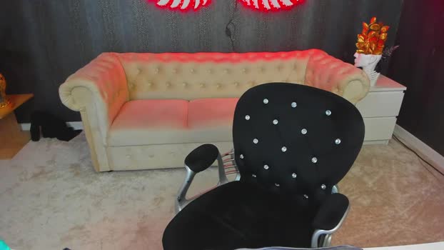 anemariejolie lickpussy Webcam SHOW @ Chaturbate 20-09-2025