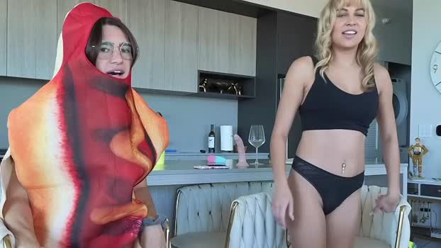 bambifarrina Recorded Webcam SHOW @ Chaturbate 25-09-2025
