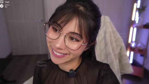 gigi_ulala striptease Webcam SHOW @ Chaturbate 26-09-2025