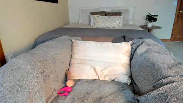 sexxylaurab tits Webcam SHOW @ Chaturbate 30-09-2025